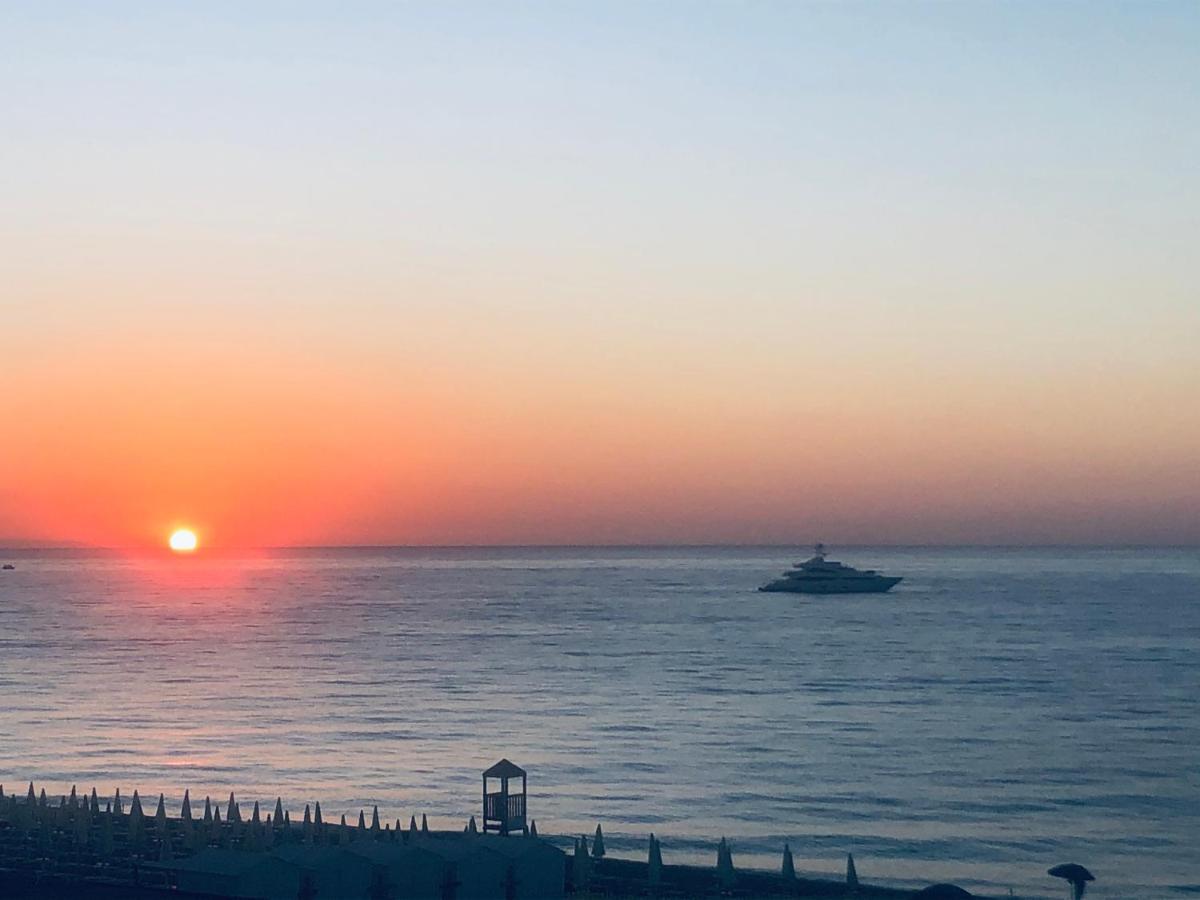 Mansarda Sul Mare Lägenhet Mascali Exteriör bild